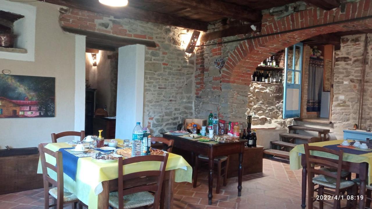 Bed and Breakfast Cascina Boschetto à Saliceto Extérieur photo